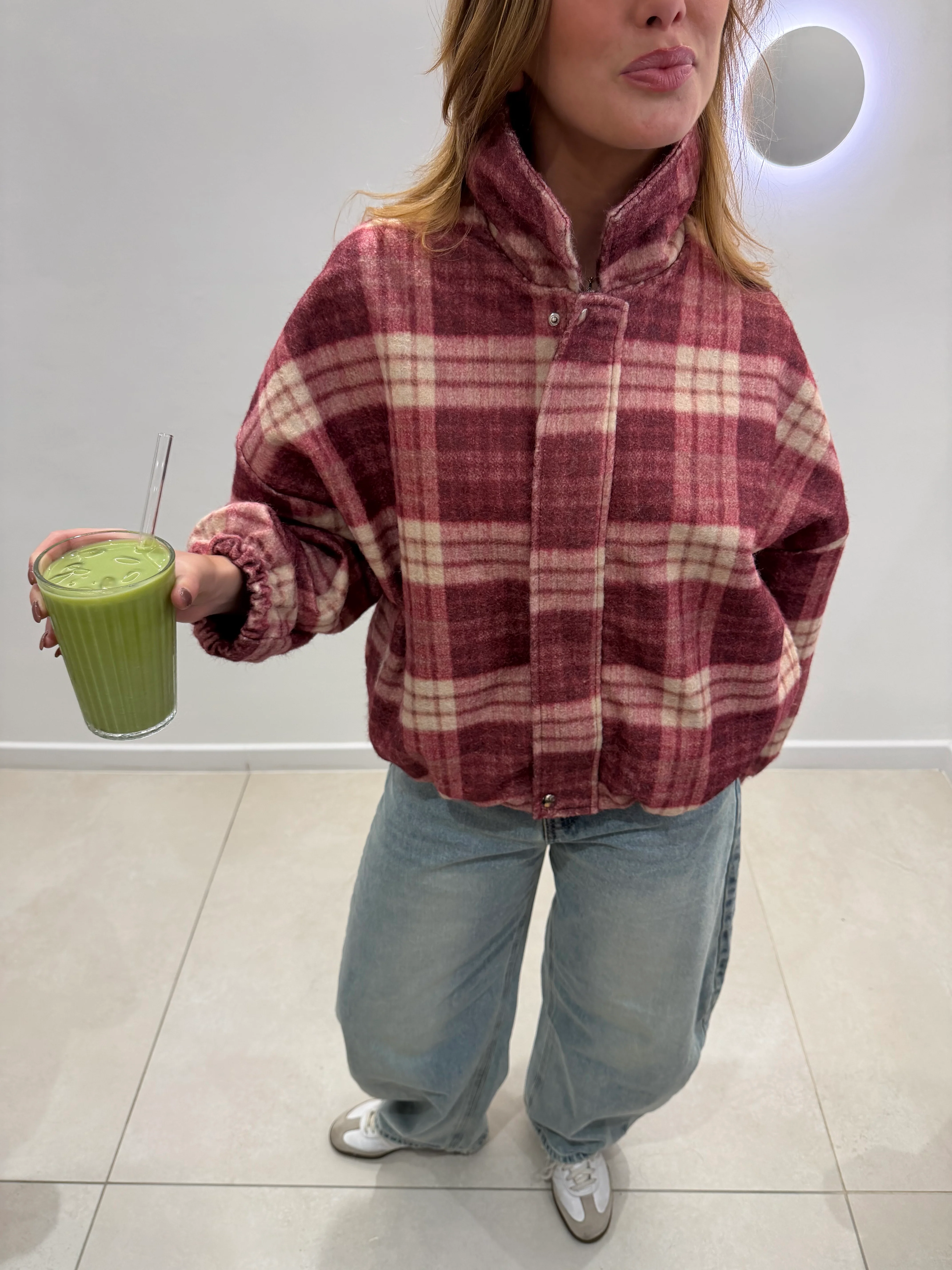 Bomber Angie rose - Image 2