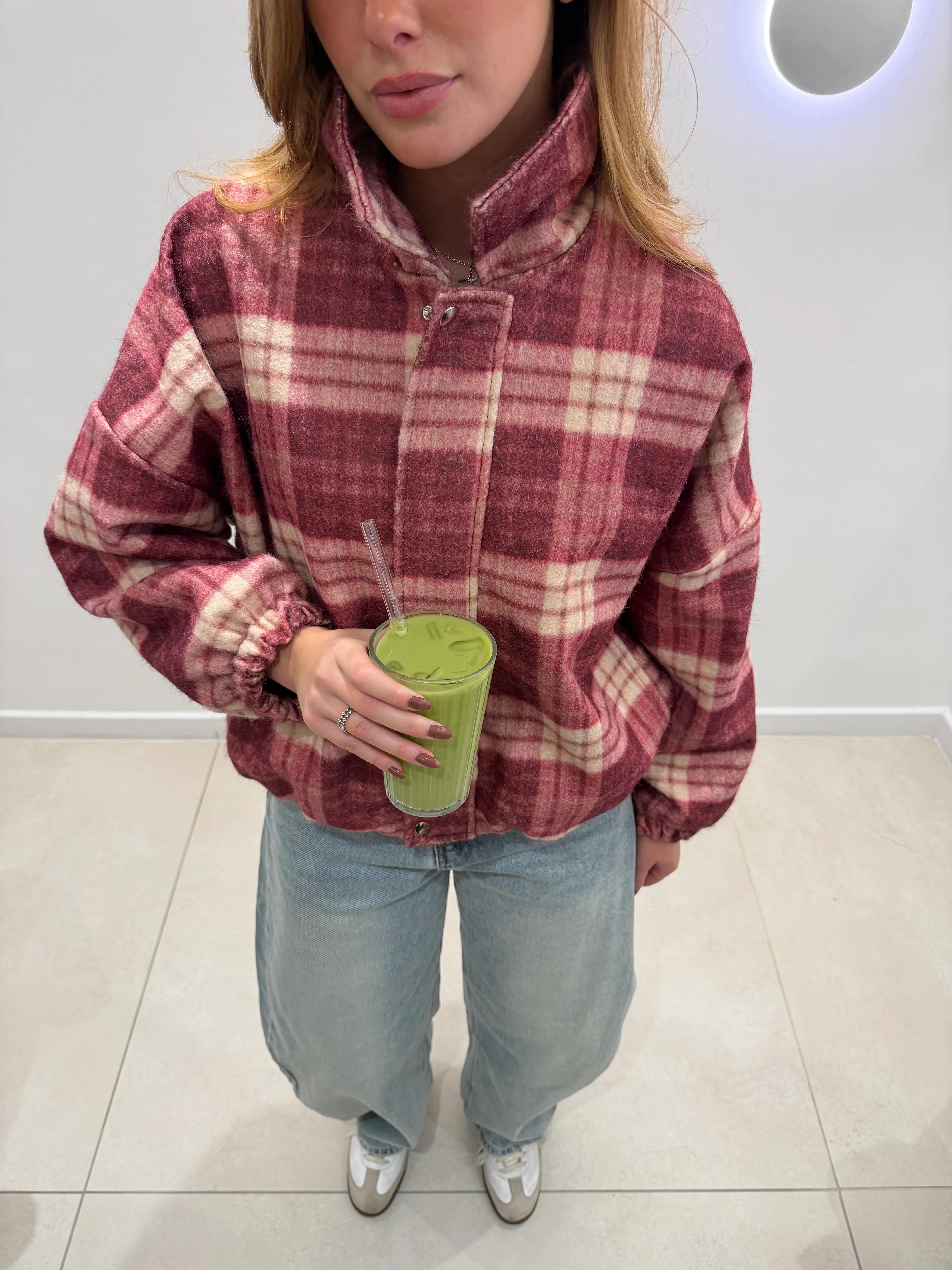Bomber Angie rose - Image 3