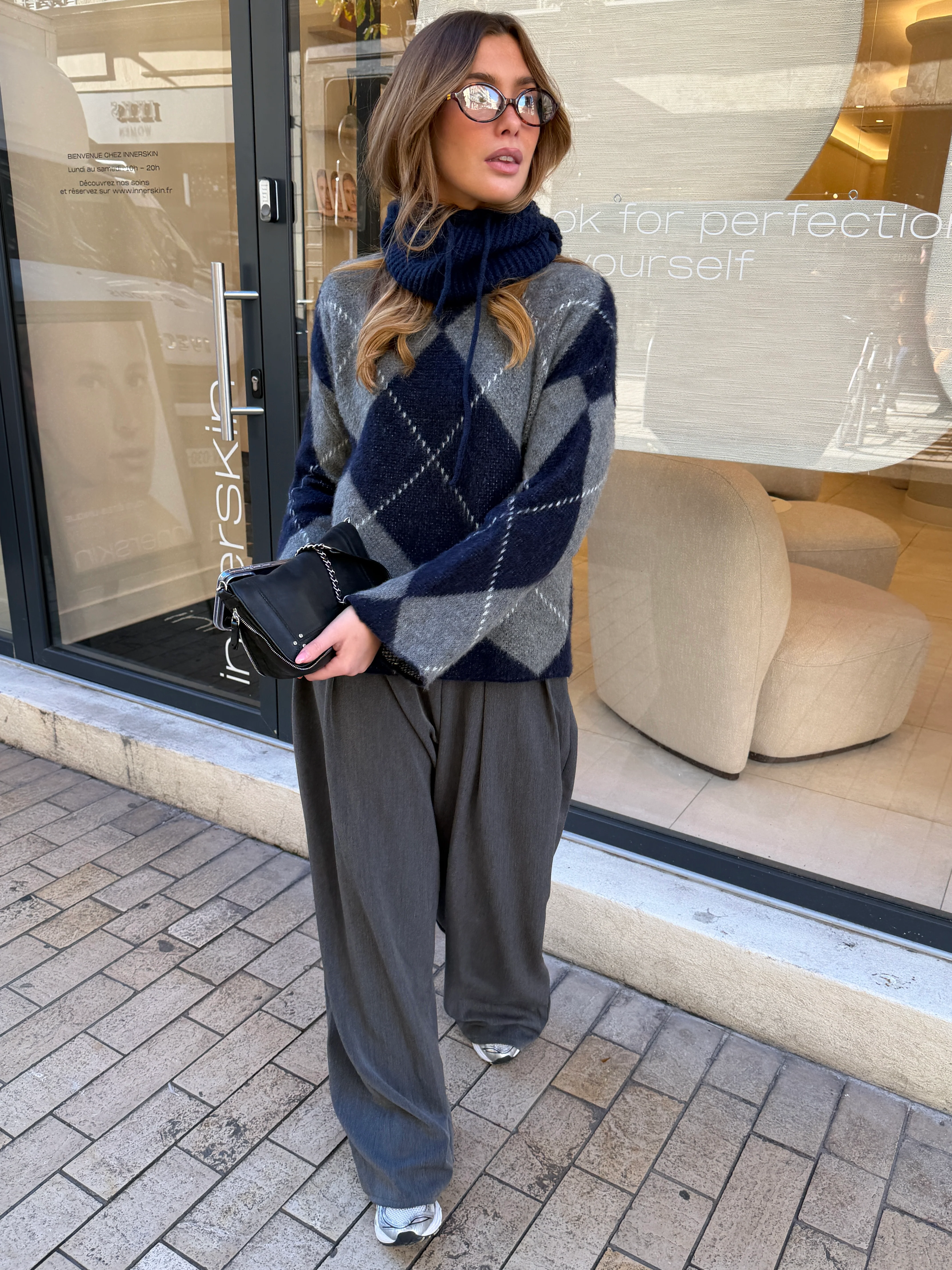 Pull Candice bleu marine et gris - Image 5