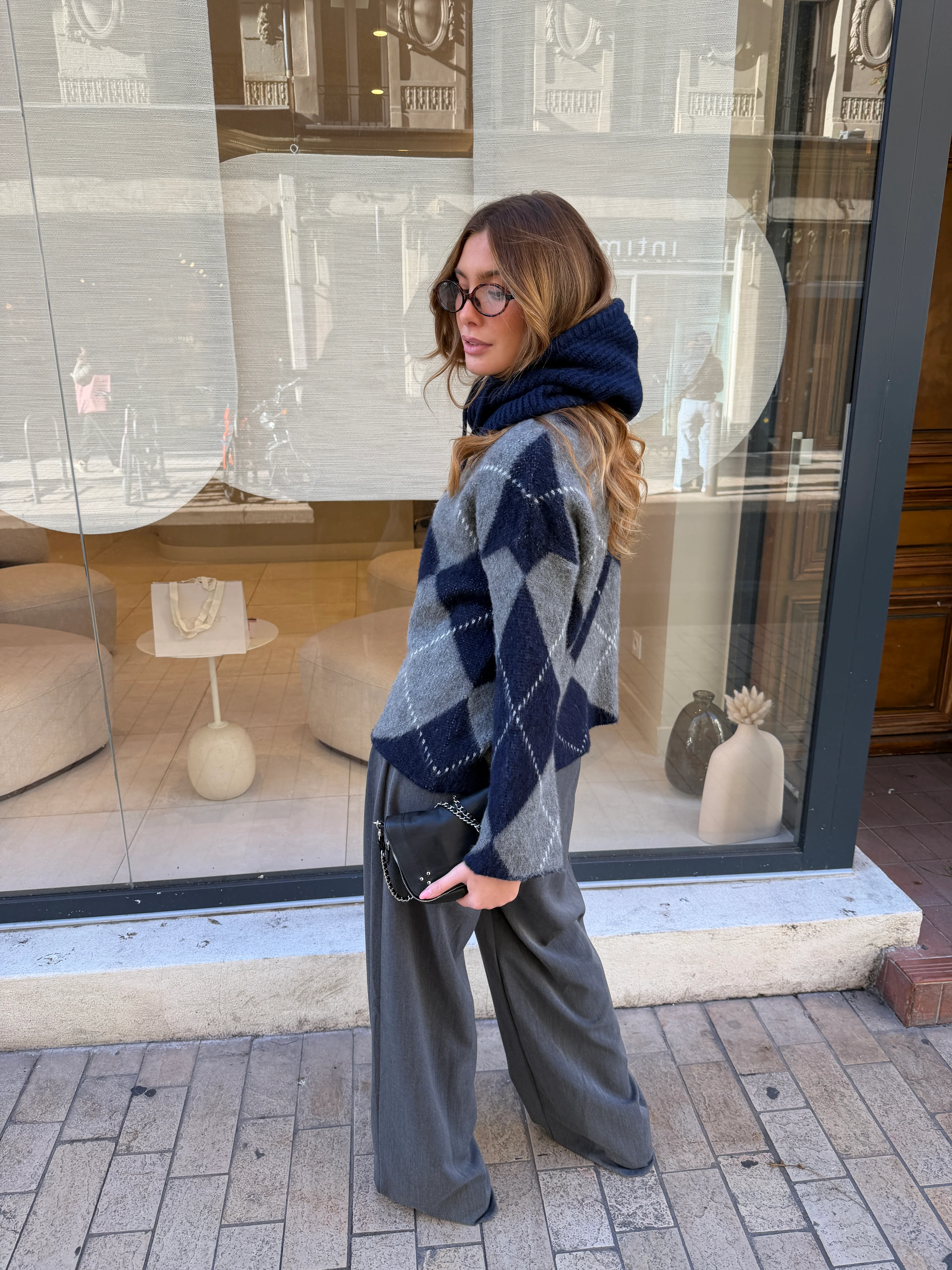 Pull Candice bleu marine et gris - Image 6