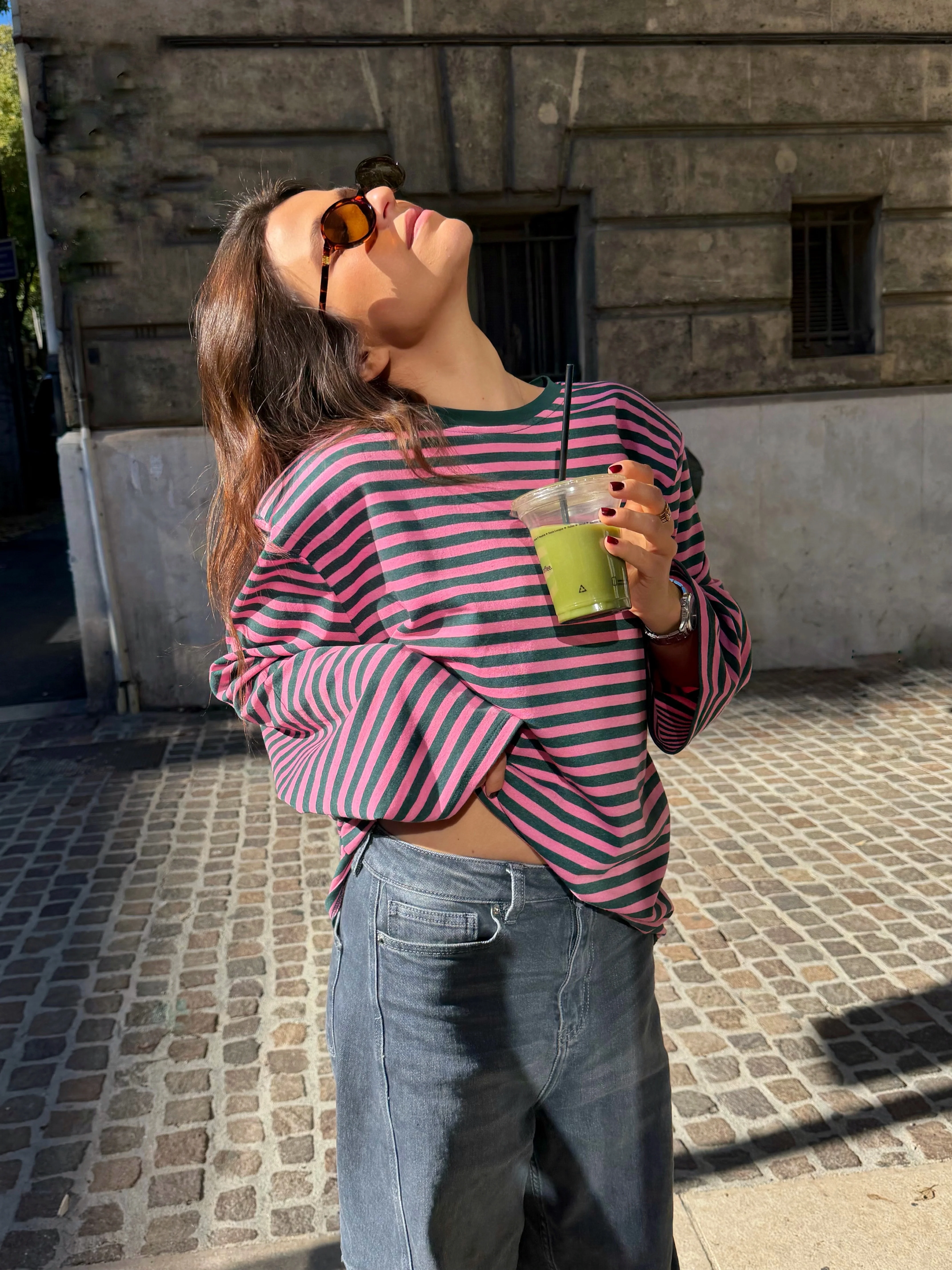 Tee-shirt Ilona vert et rose avec épaulettes